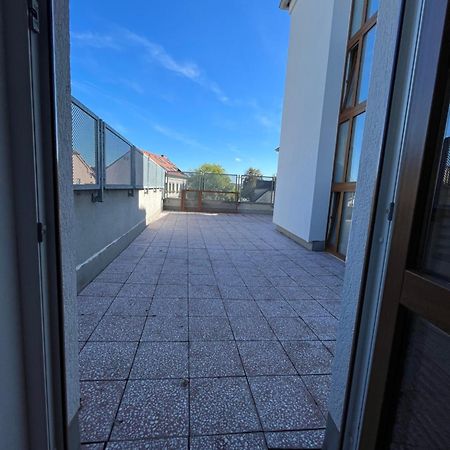 Apartmany U Nemocnice تشيسكي بوديوفيتسه المظهر الخارجي الصورة